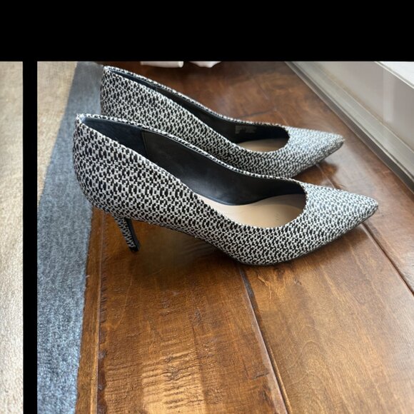 Alfani Step ’n Flex Woven Pointed-Toe Heels | Black & White | Size 8M - Picture 3 of 9